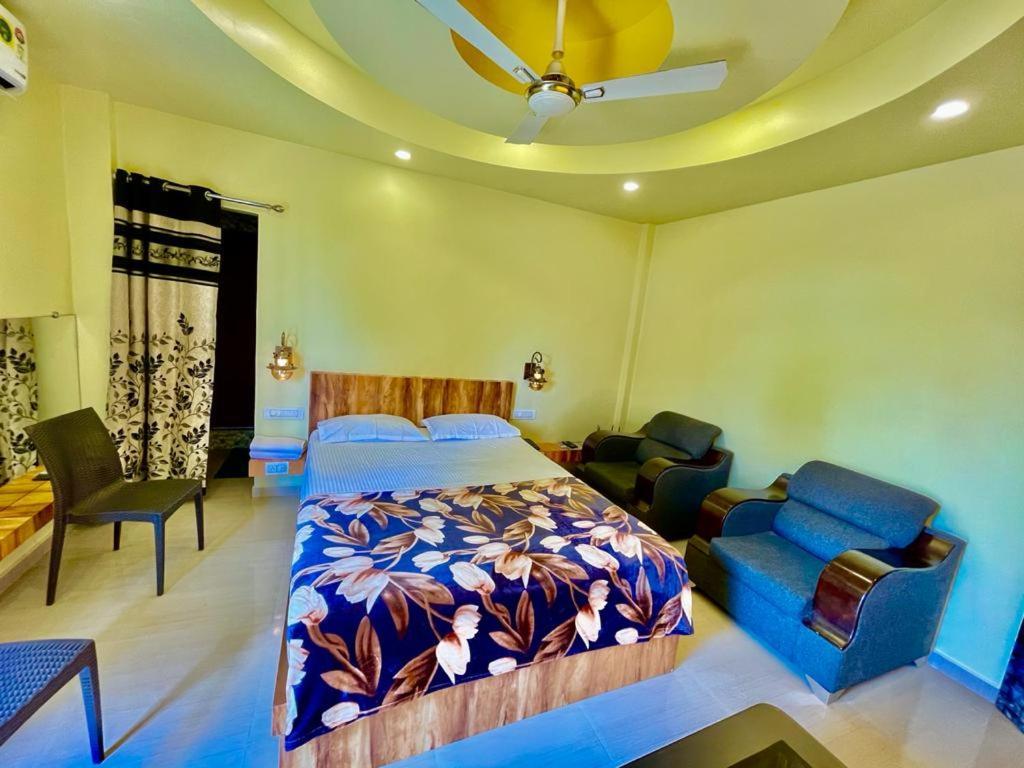 Hotel Saptarang Residency Panhāla 外观 照片