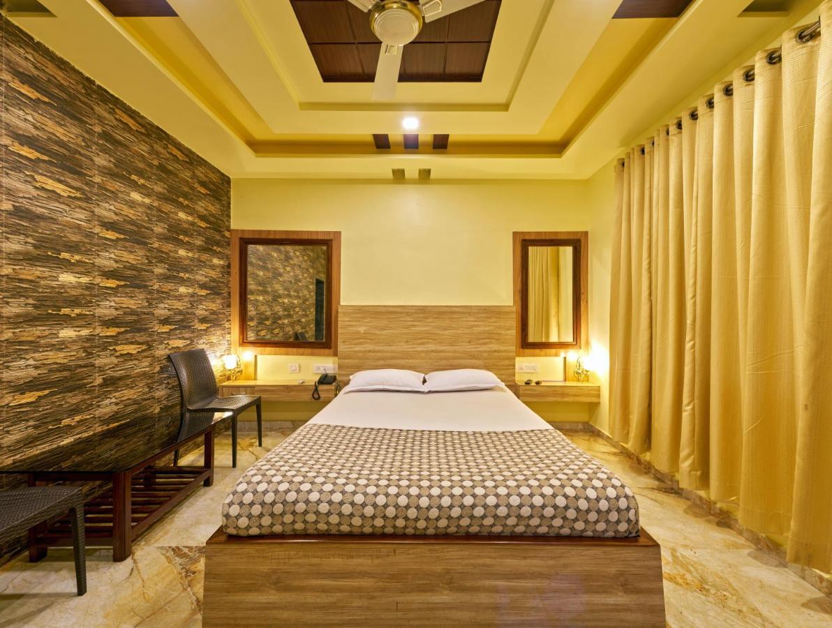 Hotel Saptarang Residency Panhāla 外观 照片