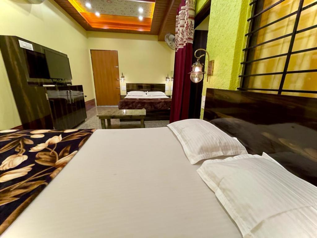 Hotel Saptarang Residency Panhāla 外观 照片