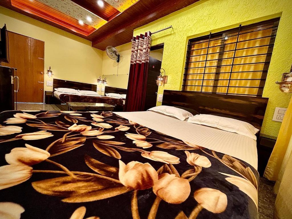 Hotel Saptarang Residency Panhāla 外观 照片