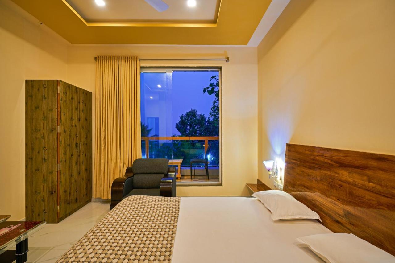 Hotel Saptarang Residency Panhāla 外观 照片