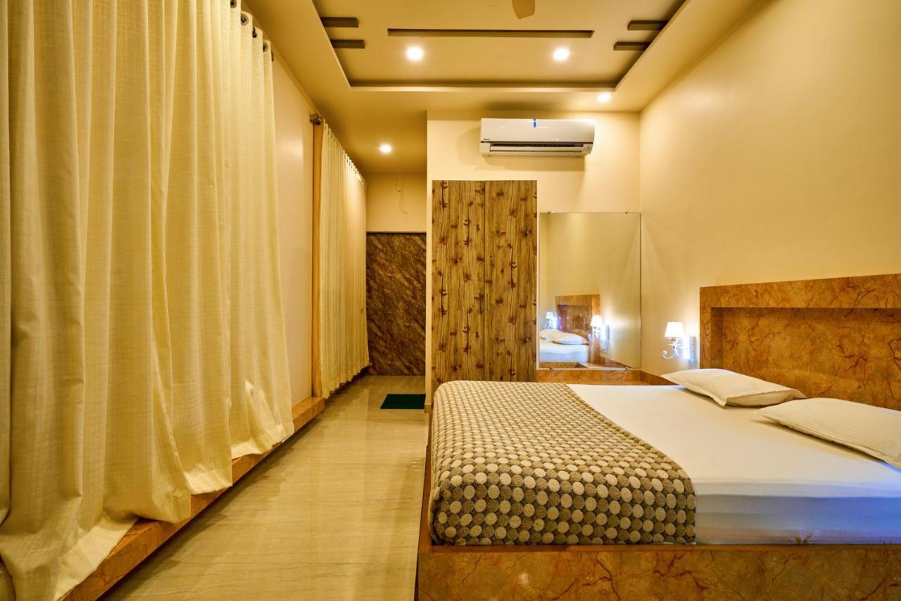 Hotel Saptarang Residency Panhāla 外观 照片