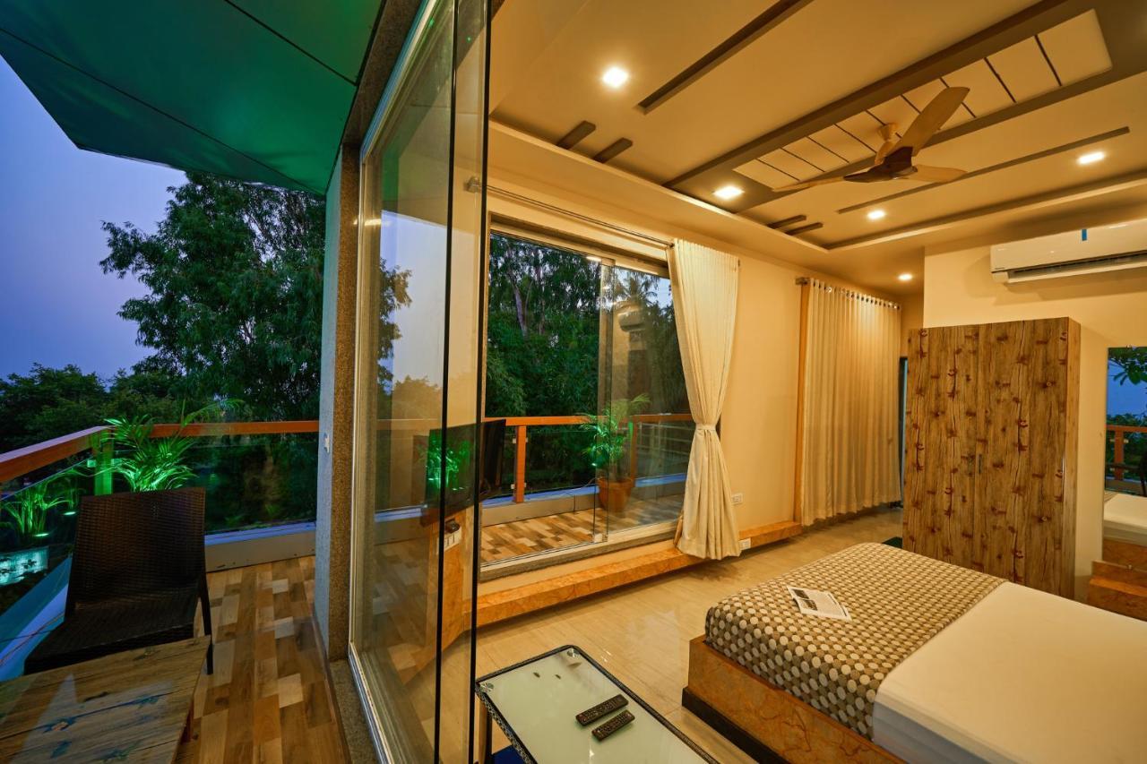 Hotel Saptarang Residency Panhāla 外观 照片